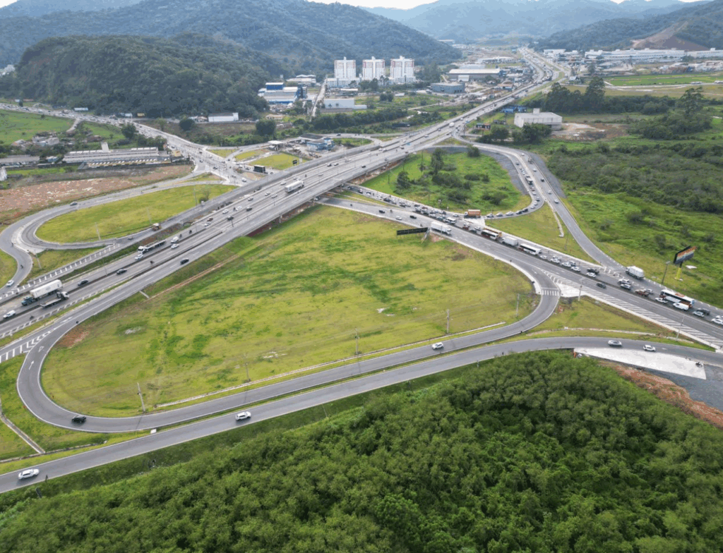 Santa Catarina encerra 2025 com 84% das rodovias estaduais em boas condições
