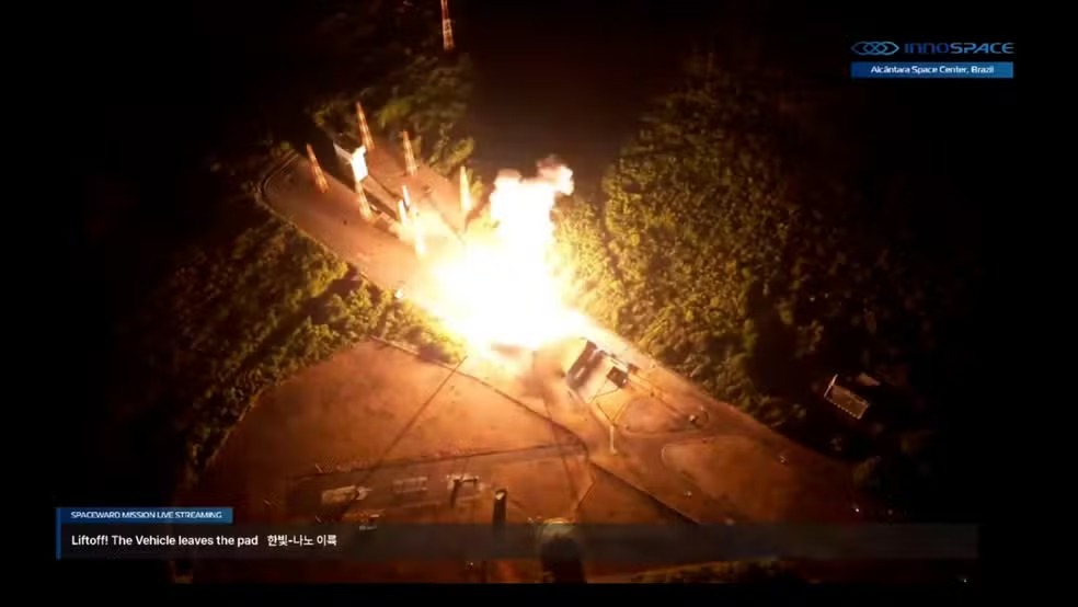 Foguete sul-coreano explode após lançamento em base brasileira