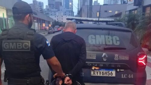 Homem é preso após atacar jovem de 26 anos em Balneário Camboriú