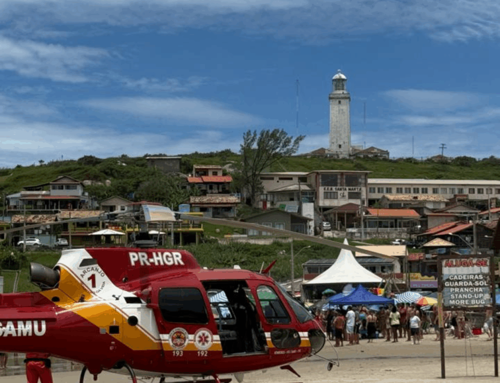 Homem morre após sofrer mal súbito na prainha do Farol de Santa Marta