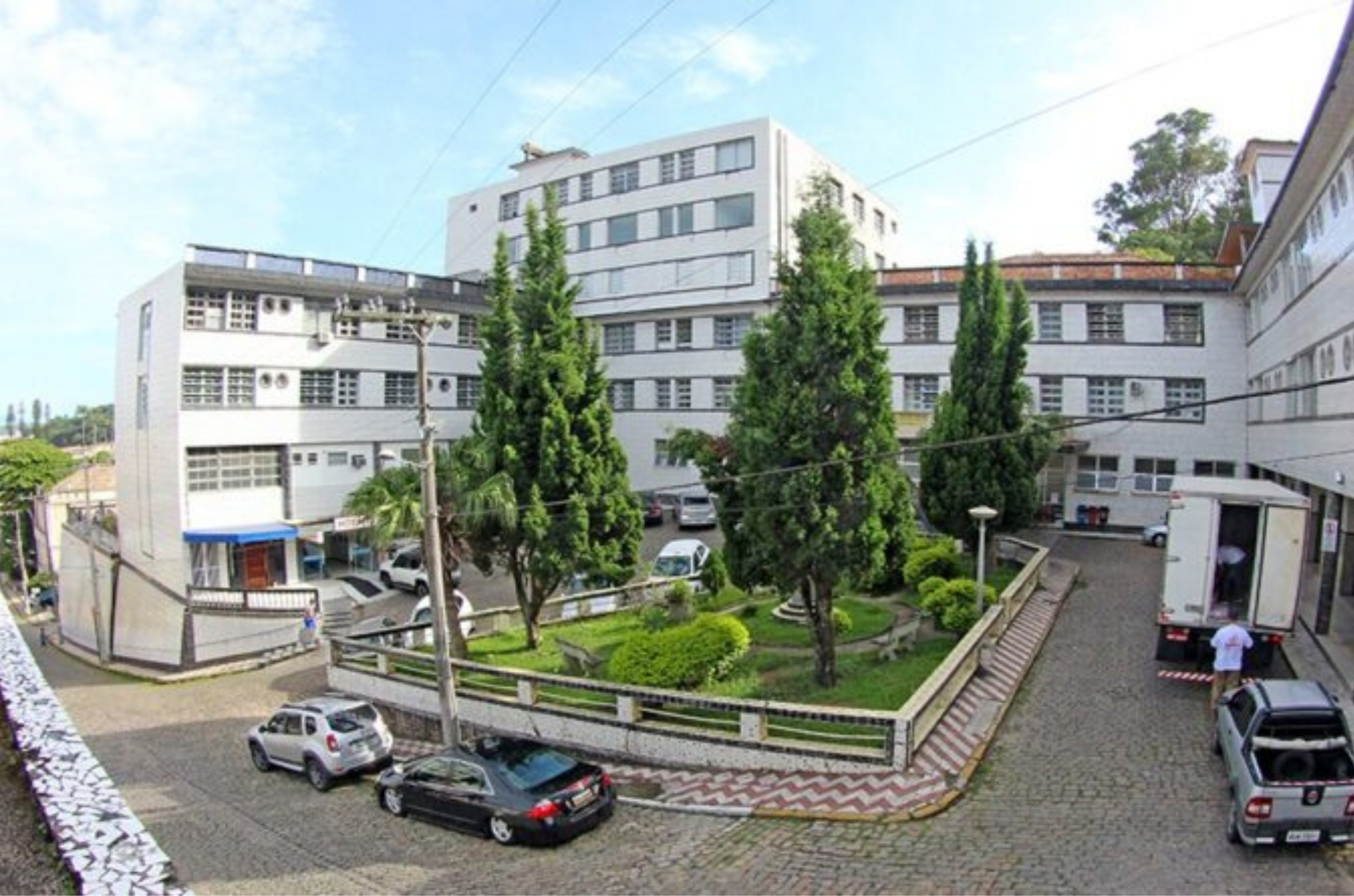 Hospital de Laguna confirma caso de meningite bacteriana em paciente de navio