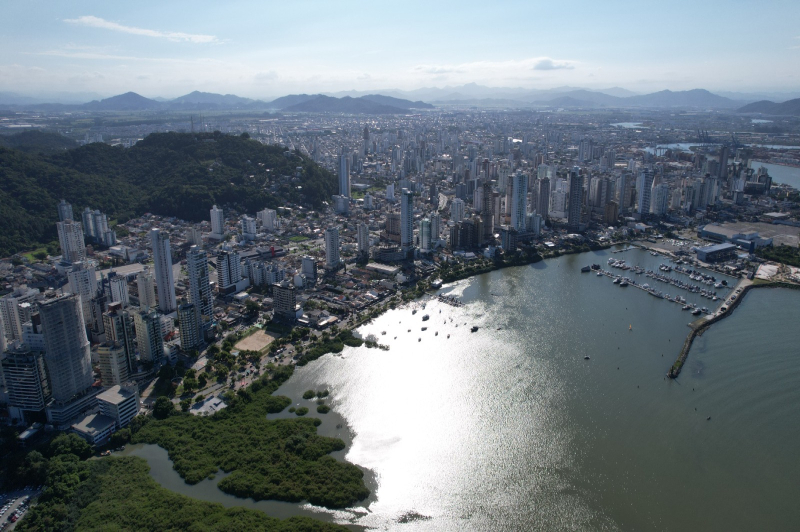 Marinha restringe tráfego aquaviário em Itajaí no Réveillon