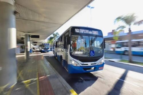 Ministério Público aciona Justiça contra fim do pagamento em dinheiro nos ônibus de Florianópolis