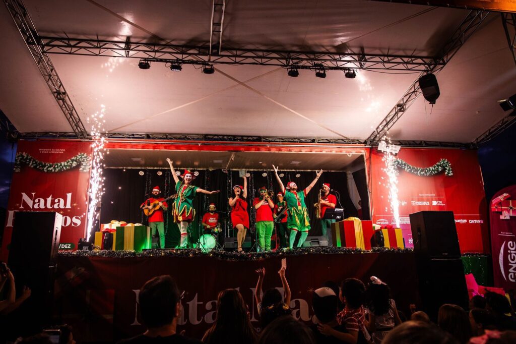 Natal nos Bairros leva programação cultural a 20 comunidades de Florianópolis em dezembro