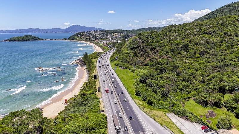 Operação Verão prevê até 75% mais tráfego na BR-101 em SC