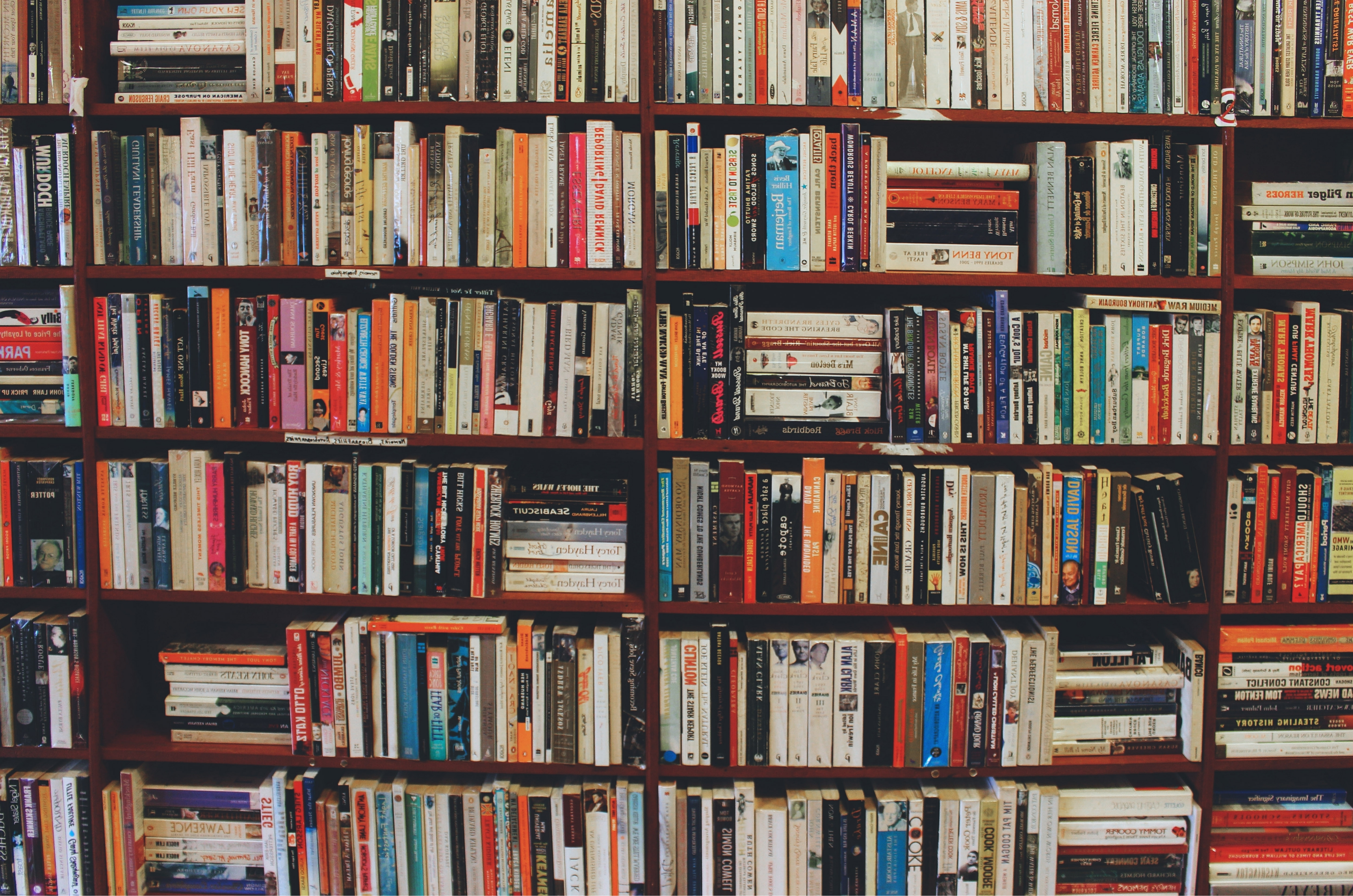 Os livros mais premiados de 2025 revelam o melhor da literatura brasileira