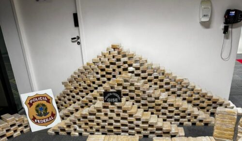 PF apreende 613 kg de cocaína em galpão de empresa usada como fachada em Blumenau