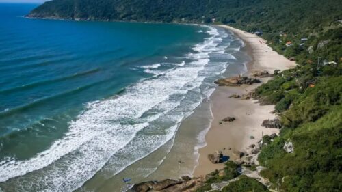 Praia do Matadeiro será a primeira de Florianópolis com conceito Lixo Zero