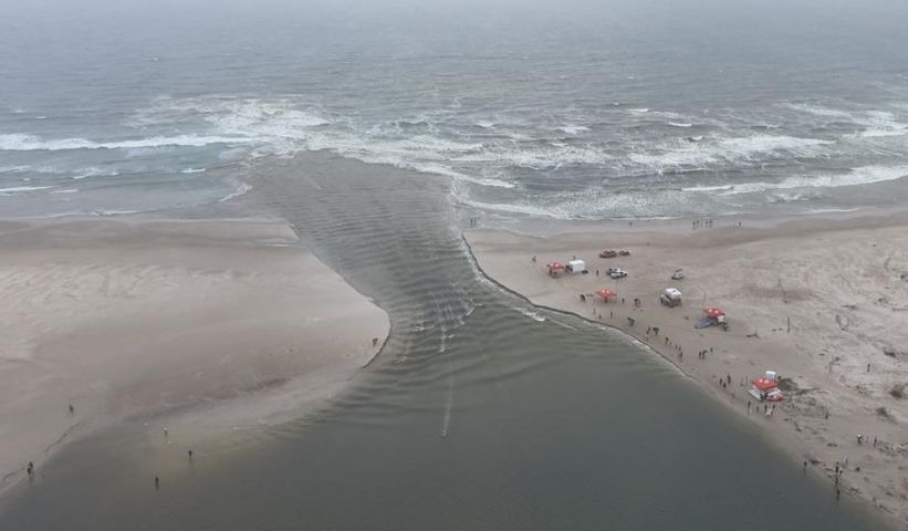 Prefeitura confirma abertura irregular da Barra de Ibiraquera em Imbituba