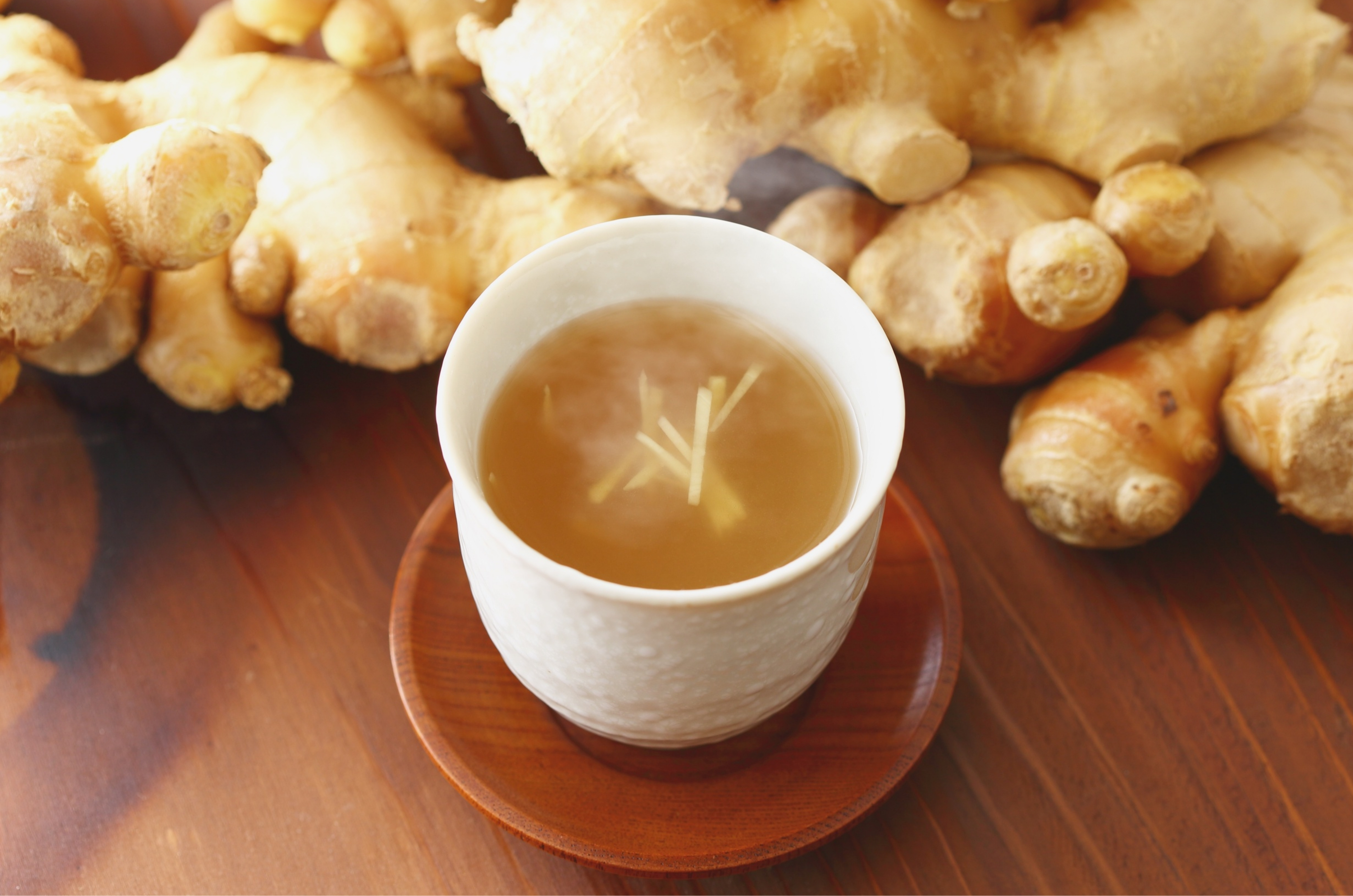 Shots de gengibre: o que a ciência diz sobre os reais efeitos à saúde