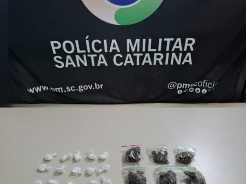 Suspeito é preso por tráfico de drogas no bairro Barreiros, em São José