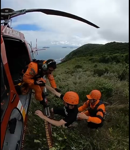 Jovem israelense é resgatado após se perder em trilha em Florianópolis