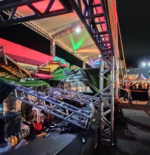 Desabamento de camarote em Itajaí deixa seis feridos em primeiro dia de festival
