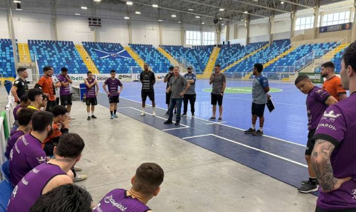 Tubarão inicia temporada 2026 com reformulação no elenco e novos desafios