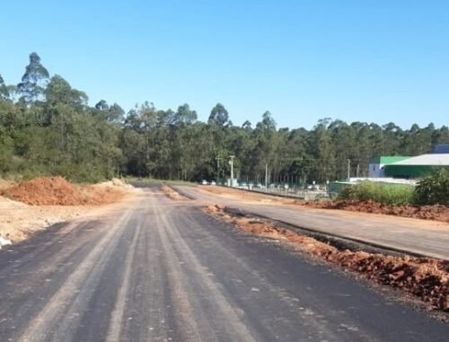 Prefeitura de Criciúma autoriza obras de pavimentação no Porto Seco após 30 anos de espera
