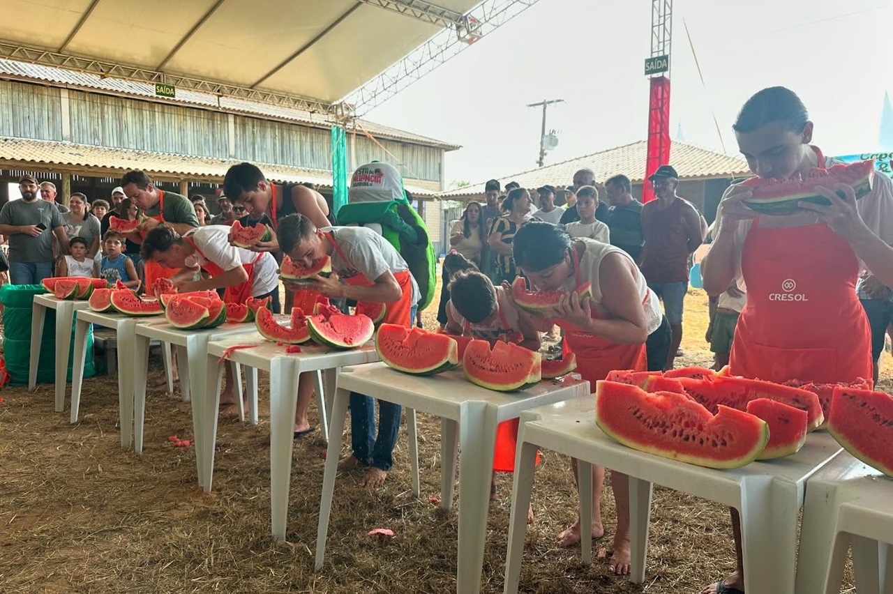 Confira as atrações do programa Estúdio Cidade especial direto da Festa da Melancia em Jaguaruna