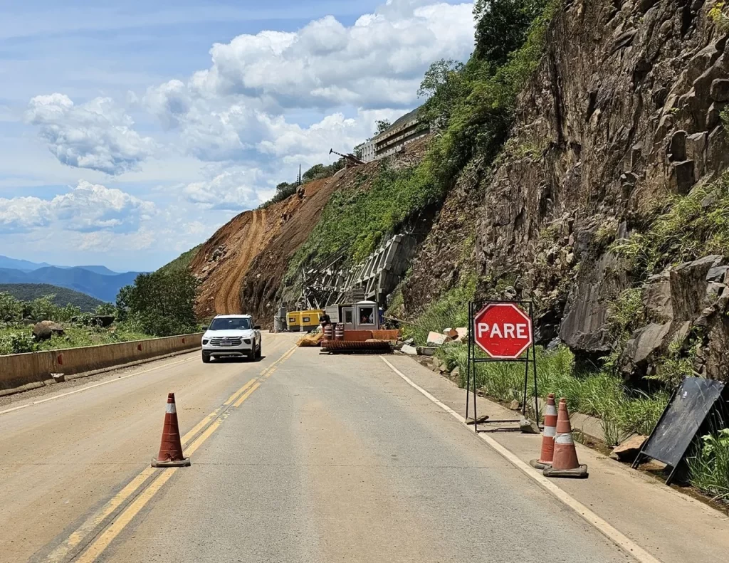Alerta é emitido para bloqueio total da BR-285 na Serra da Rocinha nesta quinta-feira