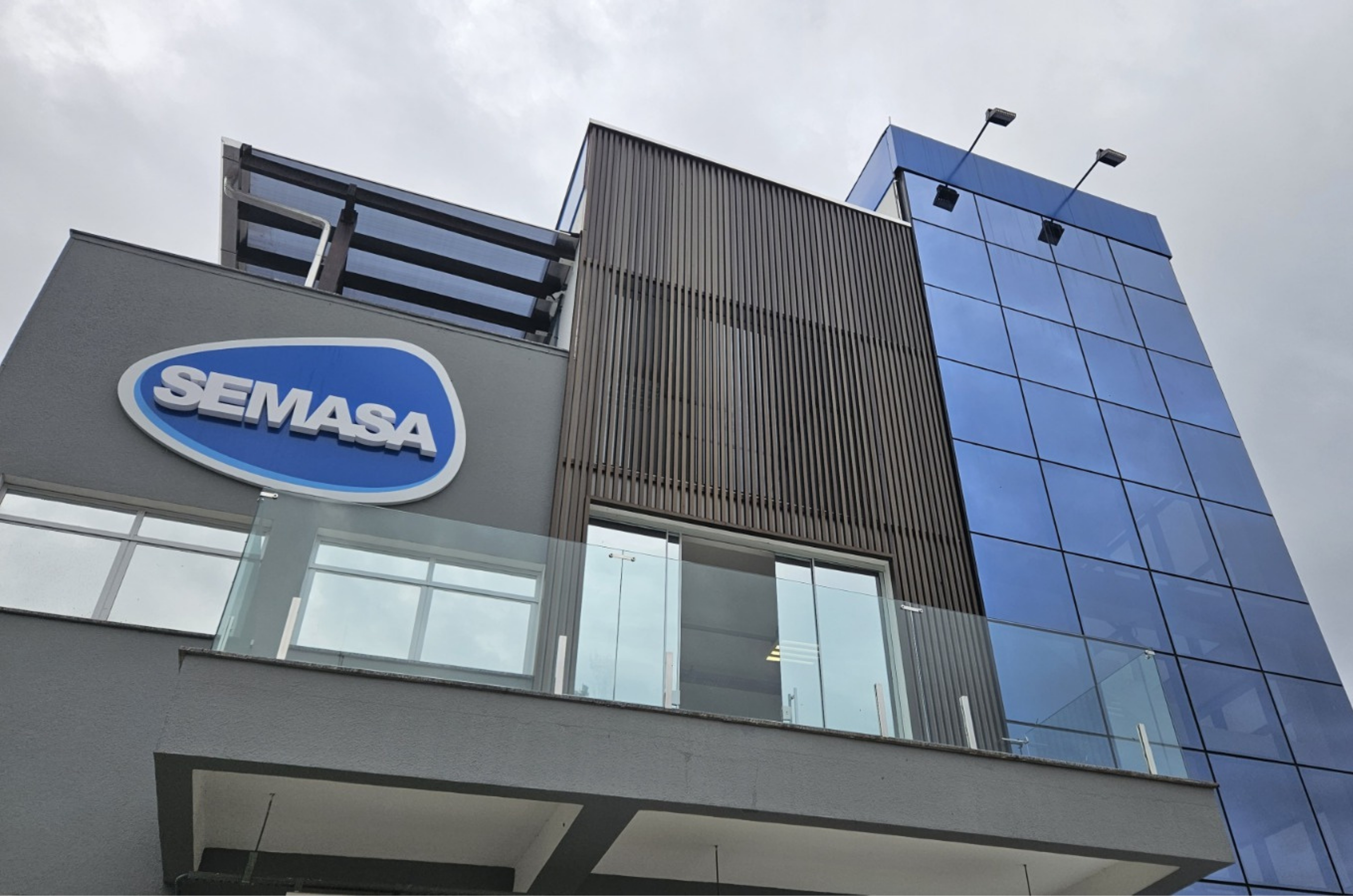 Abastecimento de água em Itajaí e Navegantes opera no limite no verão