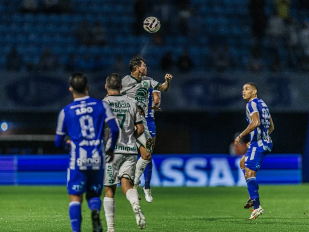 Árbitro FIFA apita Avaí x Chapecoense pela 5ª rodada do Catarinense