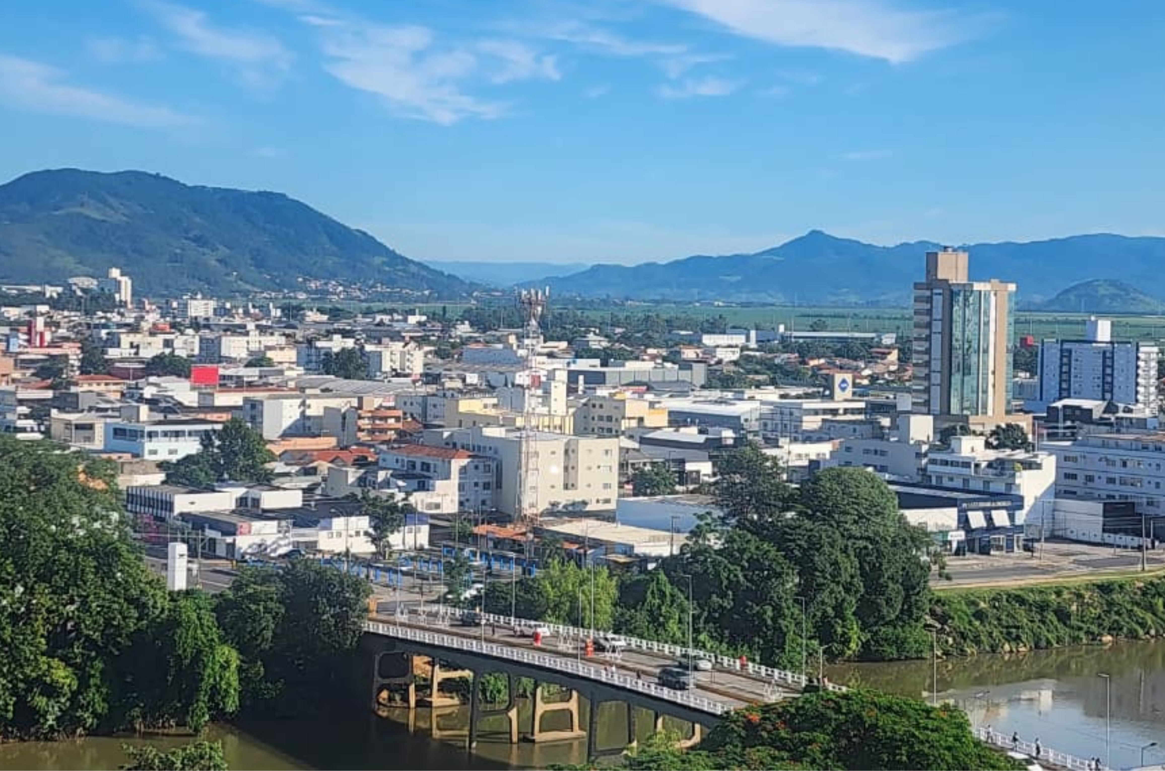 Calor intenso e risco de temporais marcam esta quinta-feira em Santa Catarina