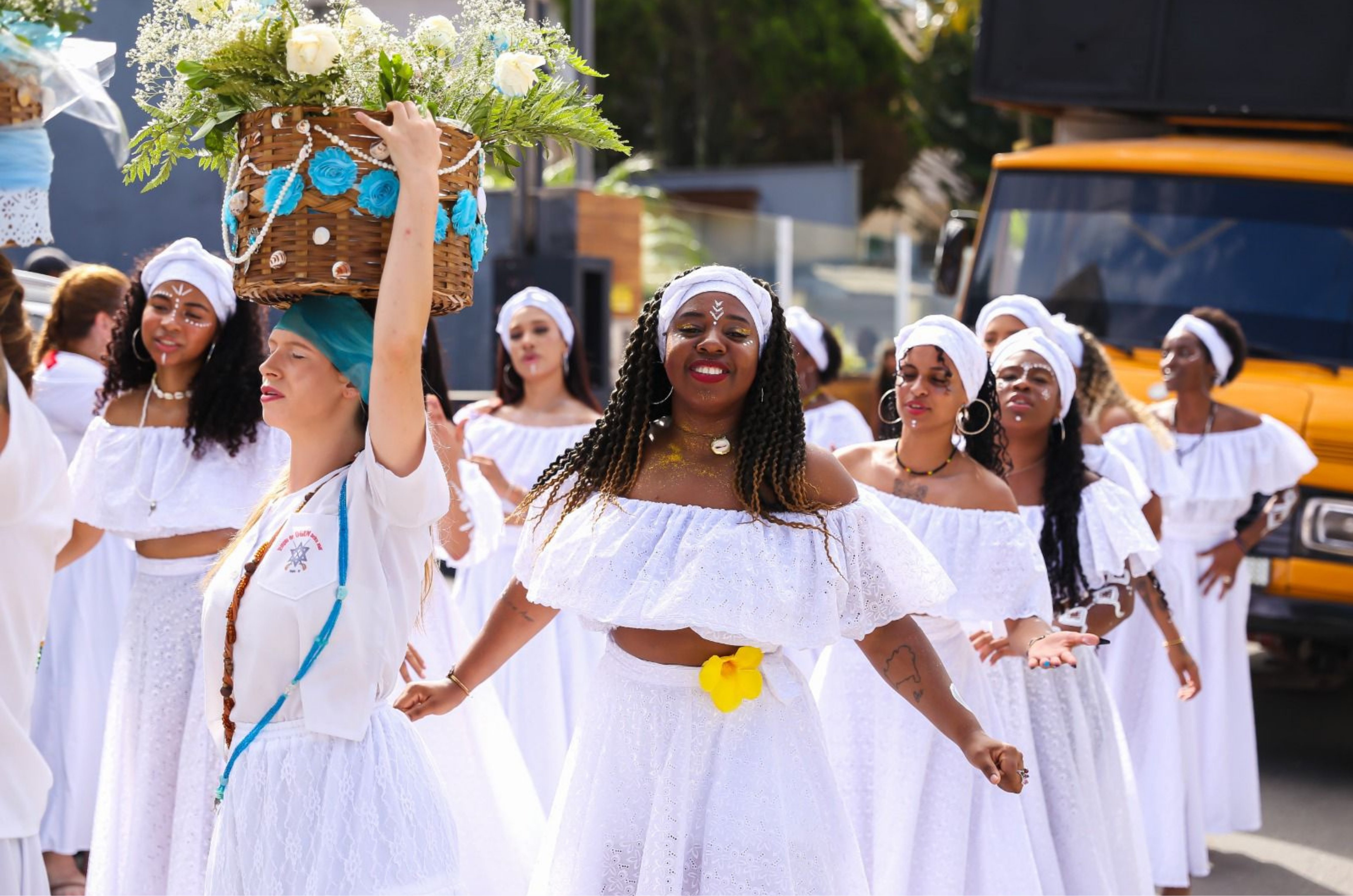 Caminhada de Iemanjá reúne fé, cultura e diversidade em Itajaí