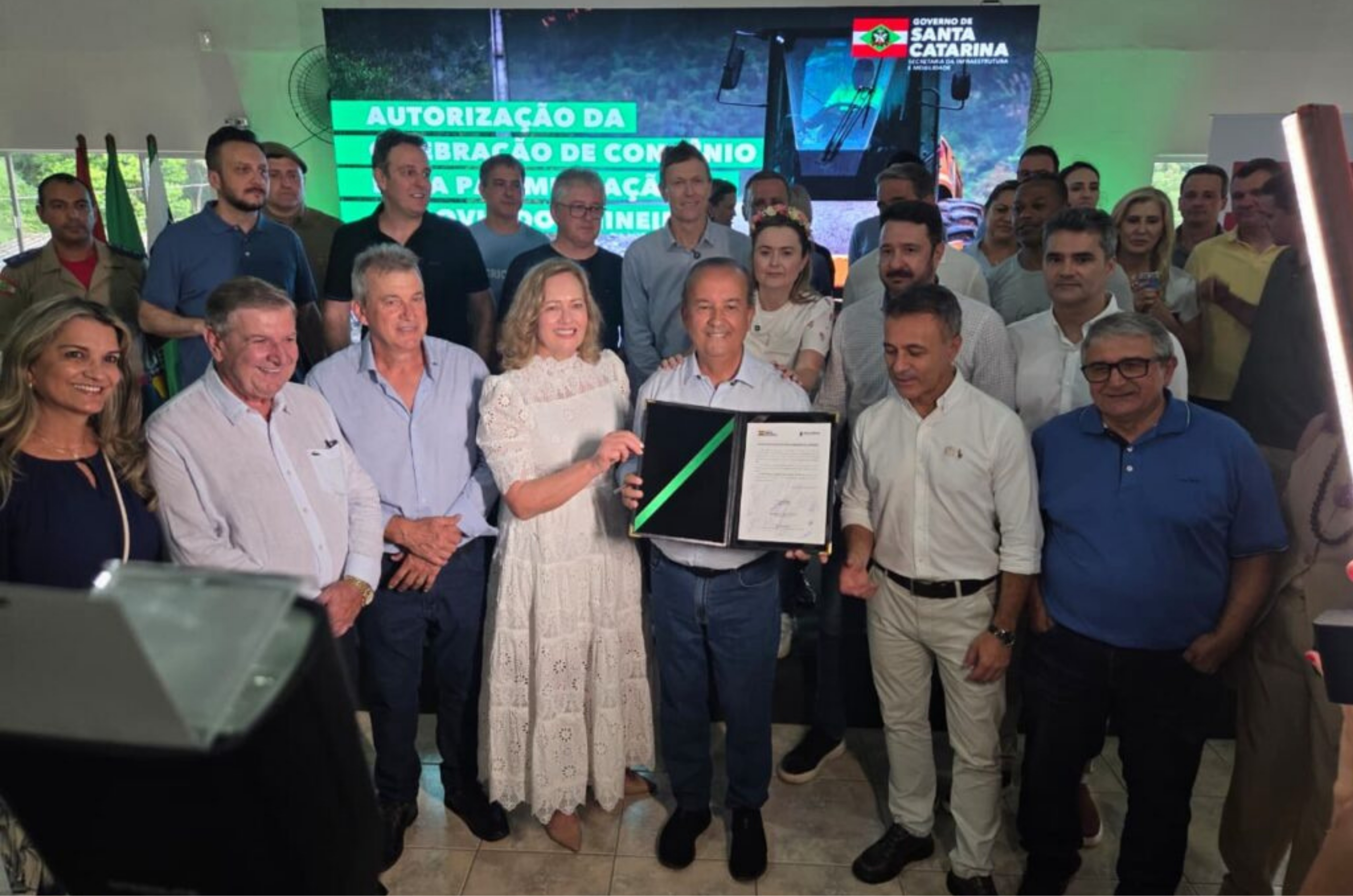 Convênio garante pavimentação da Rodovia dos Mineiros em Urussanga