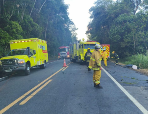 Acidente na BR-470 mata três pessoas e interdita rodovia no Vale do Itajaí
