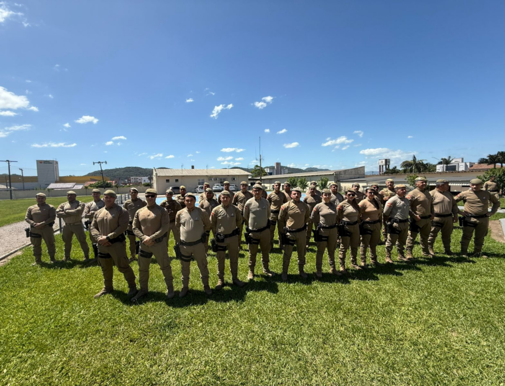 Polícia Militar capacita efetivo para uso de taser
