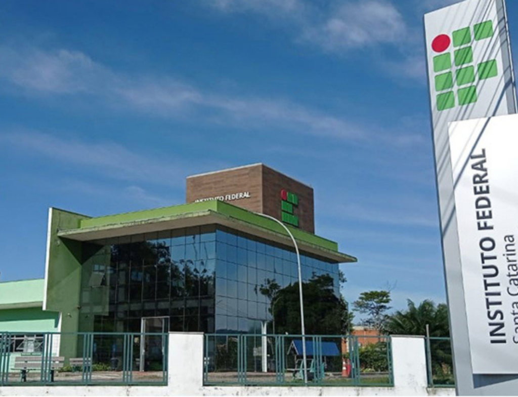 IFSC abre inscrições para cursos gratuitos com início em 2026