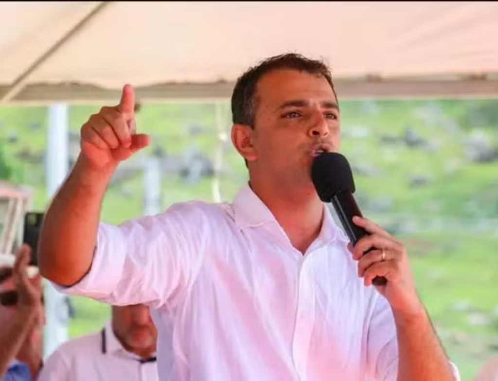 Prefeito de Garopaba é preso em operação da Polícia Civil