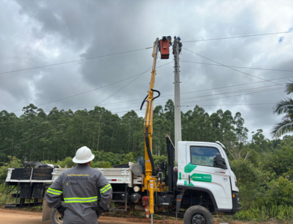 Coorsel investe mais de R$ 18 milhões em novas redes de energia no Sul de SC. Foto: Divulgação/Coorsel