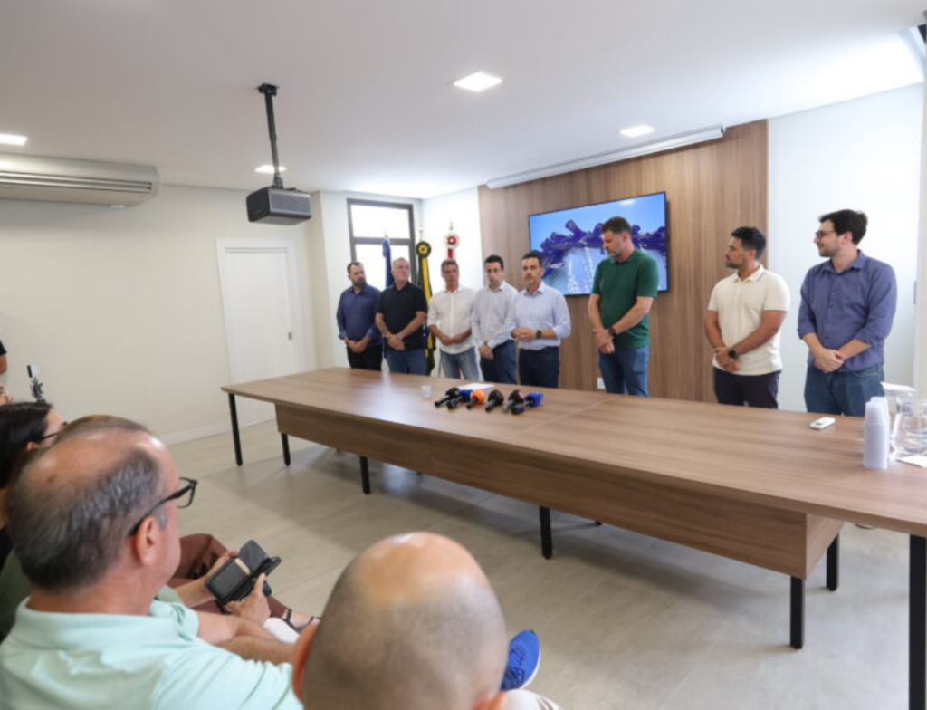 Prefeitura de Tubarão inicia mudança para novo prédio