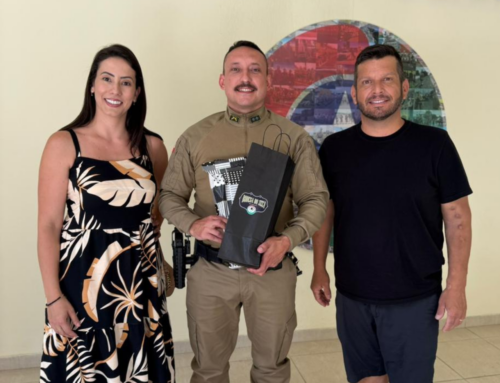 PM salva casal de afogamento durante folga em praia de Laguna