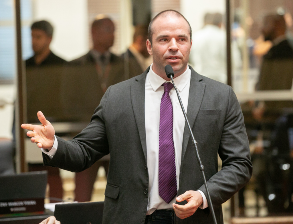 Deputado Jessé Lopes confirma ida a Brasília em apoio à caminhada de Nikolas