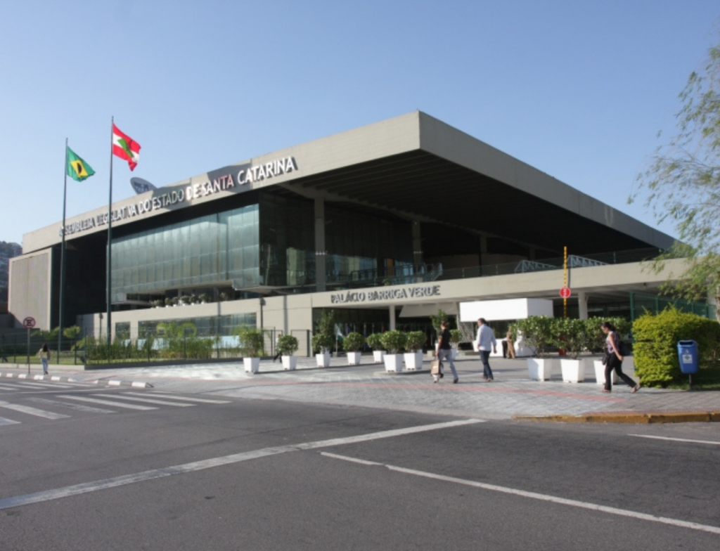 Projetos sobre merenda escolar, direitos sociais e cultura estão em pauta na Alesc. Foto: Divulgação/Alesc