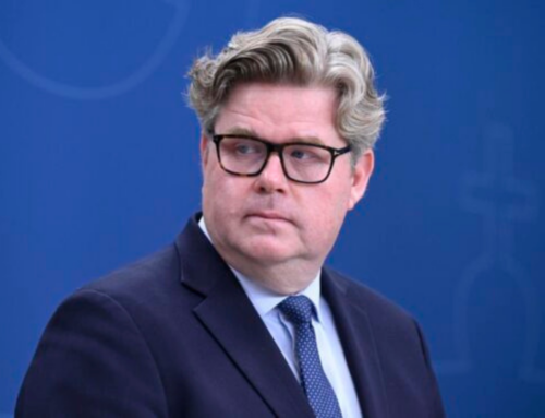 Suécia propõe reduzir idade penal para 13 anos em crimes graves