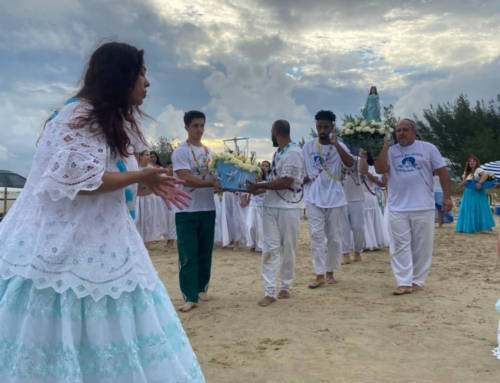 Festa de Iemanjá chega à 9ª edição neste domingo na Praia do Sol, em Laguna