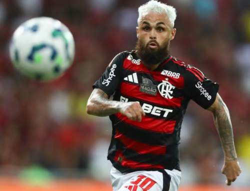 Michael rescinde contrato com o Flamengo e vai deixar o Brasil