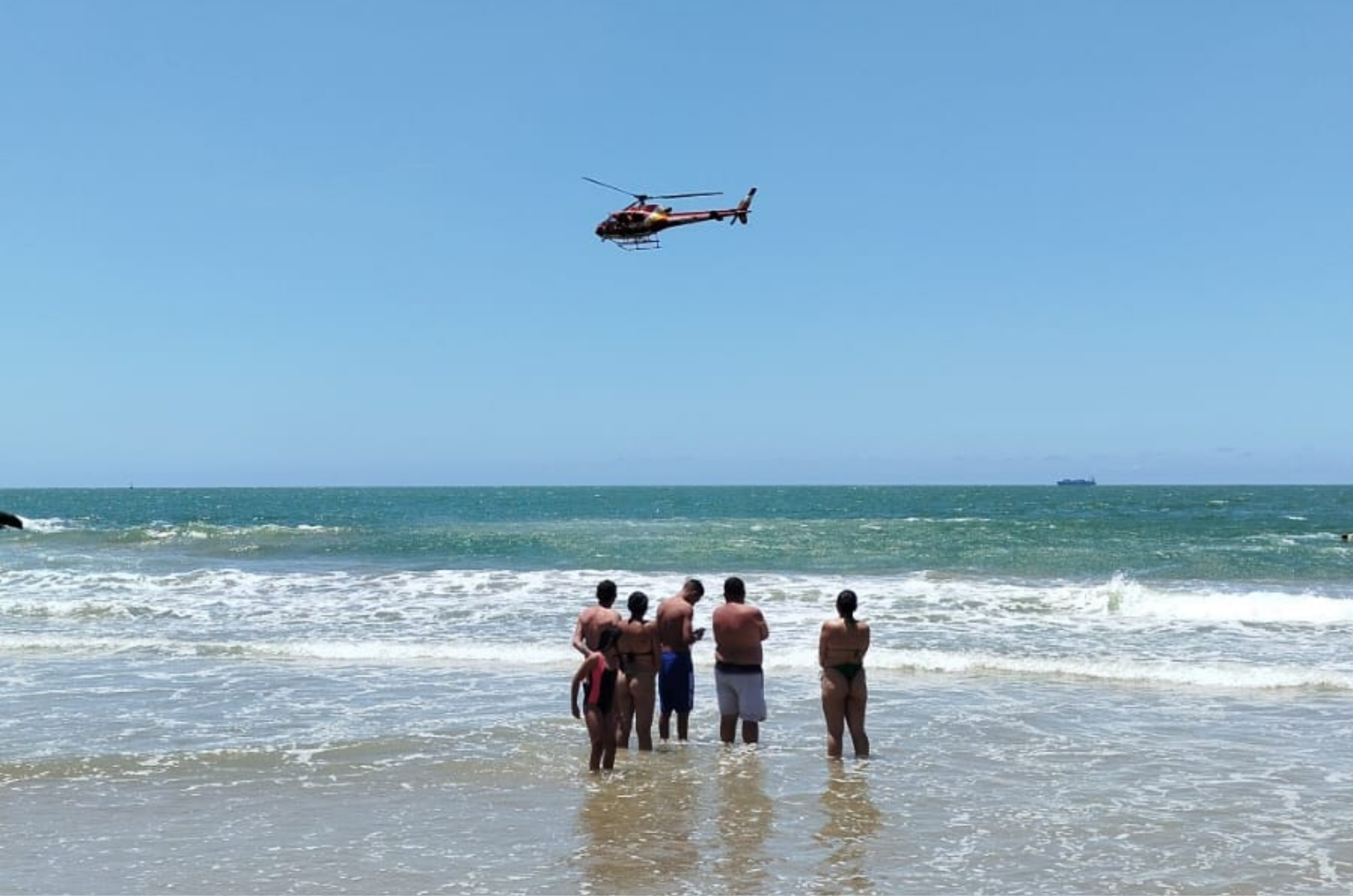 Corpo de jovem desaparecido é encontrado na praia de Cabeçudas, em Itajaí