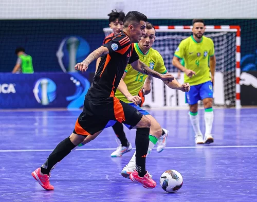 Brasil fica no empate com a Colômbia na estreia da Copa América de Futsal
