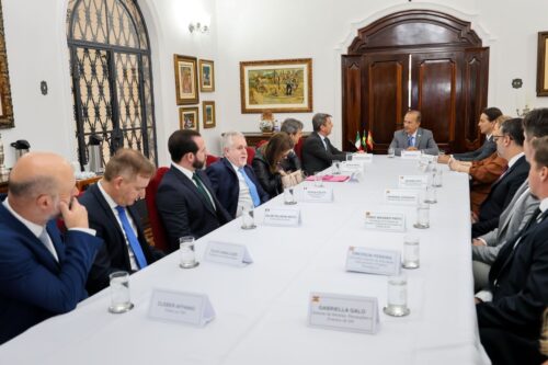 Governador Jorginho Mello recebe embaixador da Itália e discute cooperação com SC