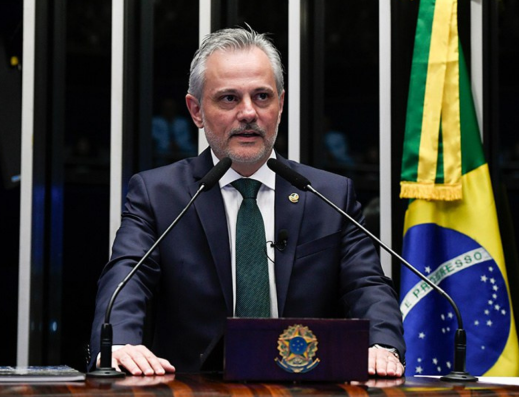 Beto Martins aponta recordes nos portos de SC e alerta para risco de colapso logístico