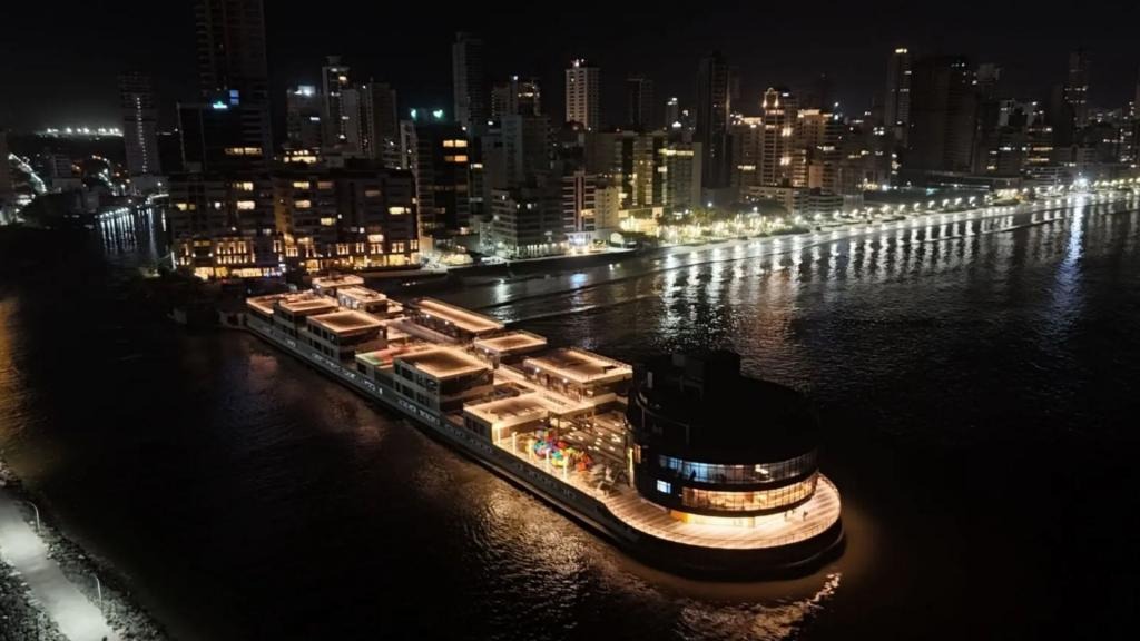 Justiça autoriza funcionamento do novo píer turístico de Itapema