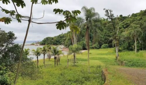 Justiça derruba ordem de demolição de imóvel de ex-deputado em Governador Celso Ramos