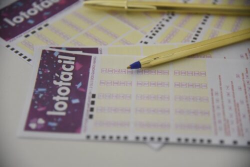 Lotofácil 3600 premia três apostas com quase R$ 5 milhões cada