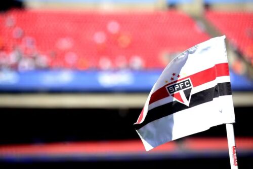 Polícia Civil faz operação contra venda ilegal de camarotes no Morumbis