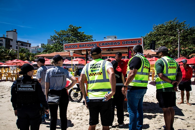 Procon intensifica fiscalização em praias de Florianópolis