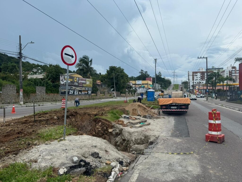 São José revitaliza drenagem da Avenida das Torres para evitar alagamentos