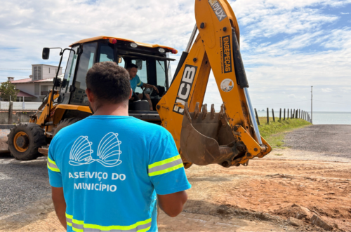 Suspeita de esgoto irregular mobiliza vistoria na orla de Balneário Piçarras