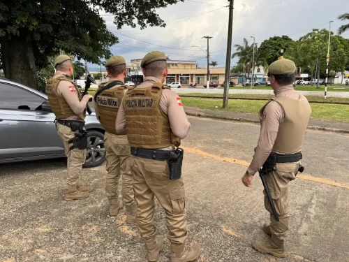 Comércio é interditado em bairro de Criciúma por representar risco à segurança pública